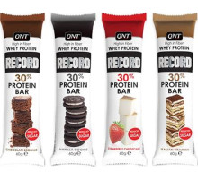 Протеиновые батончики QNT Record 30% Protein Bar